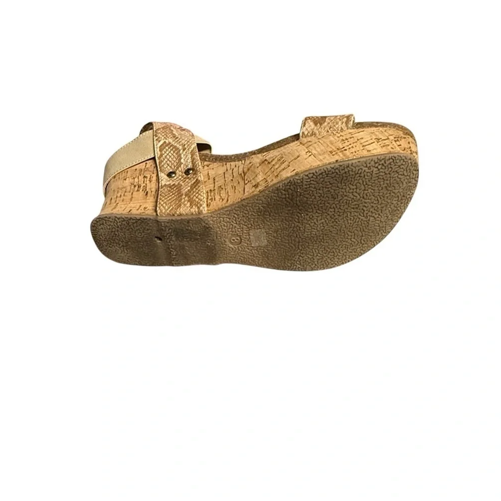 Beach by Matisse Point Break Wedge Sandal (Women's) - Natural - Sz 8 M